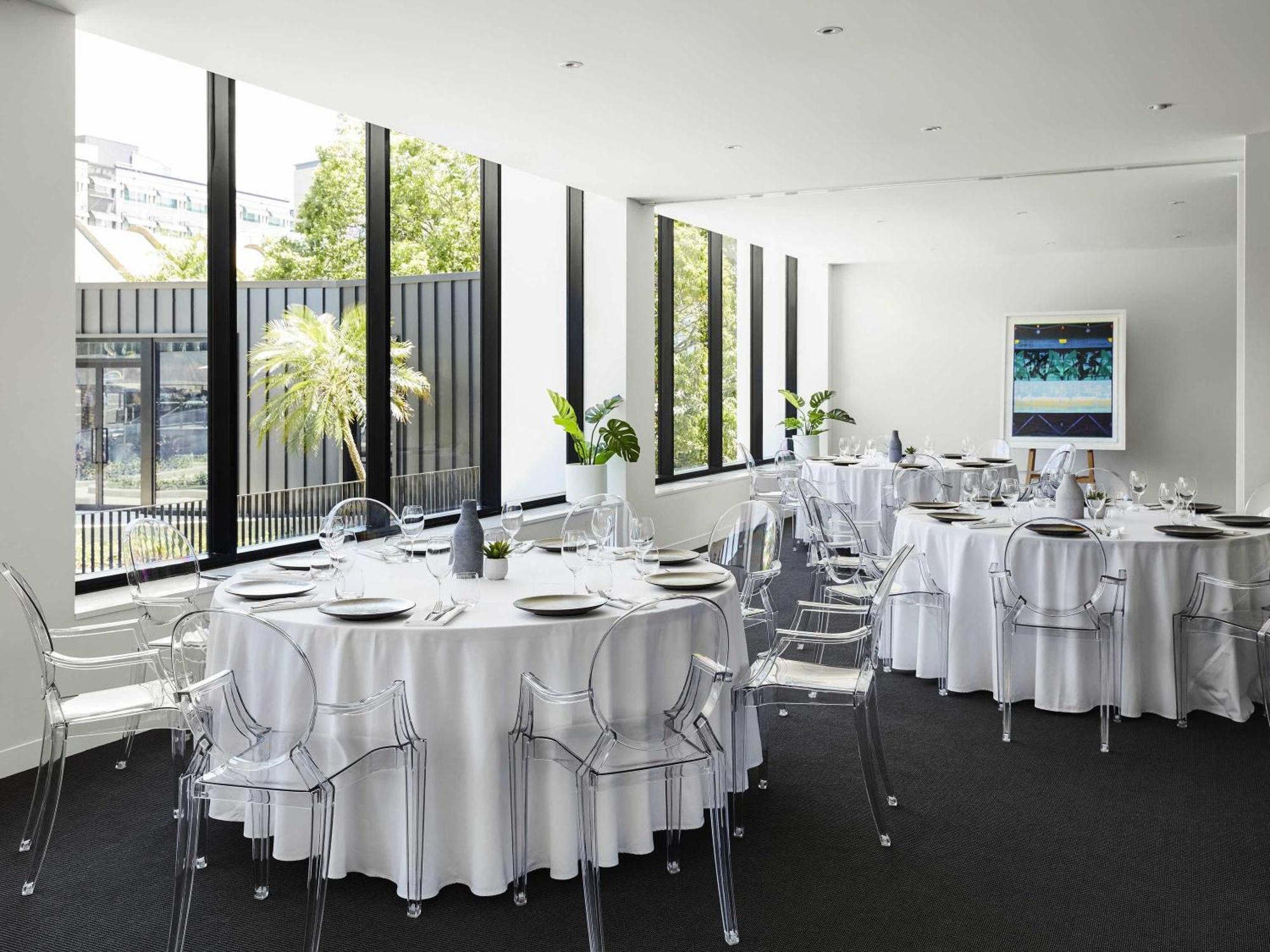 Hotel The Johnson - Art Series Brisbane